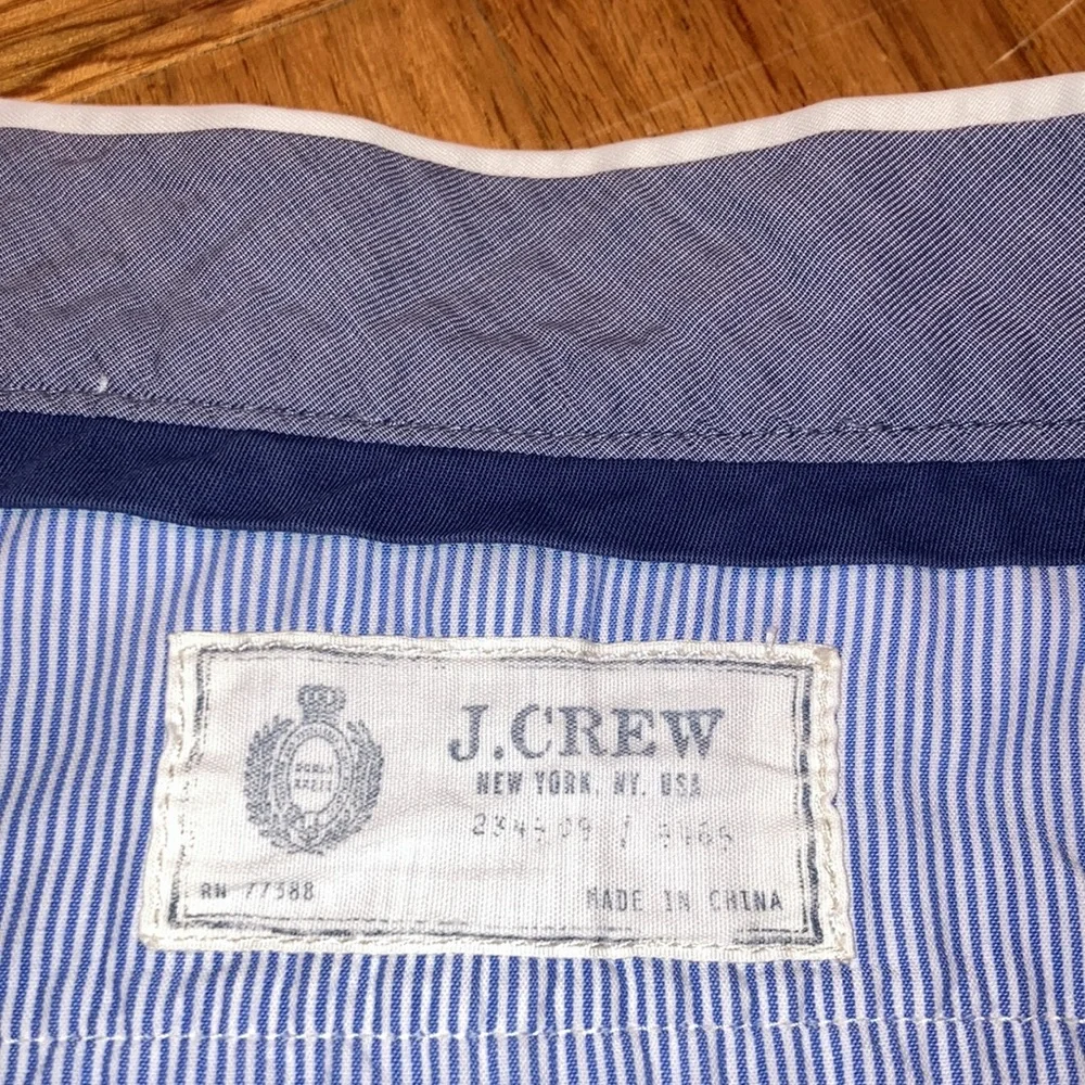 Mens shorts. J Crew.